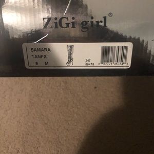 Zigi Girl Size 9 Gladiator Shoes